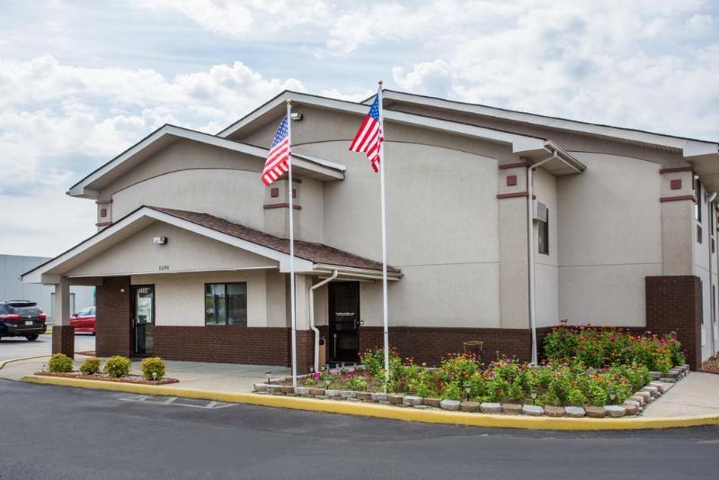 Econo Lodge Franklin Екстериор снимка