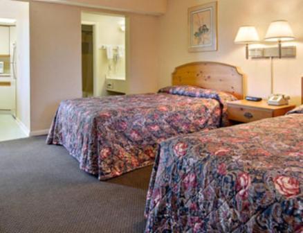 Econo Lodge Franklin Стая снимка